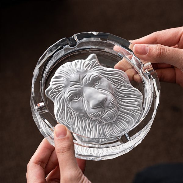 Benefits of glass ashtrays